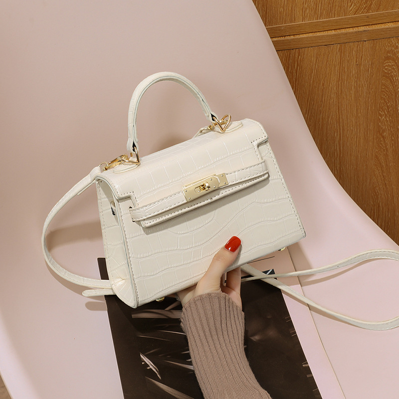 Shoulder Bags for Women - Image 4