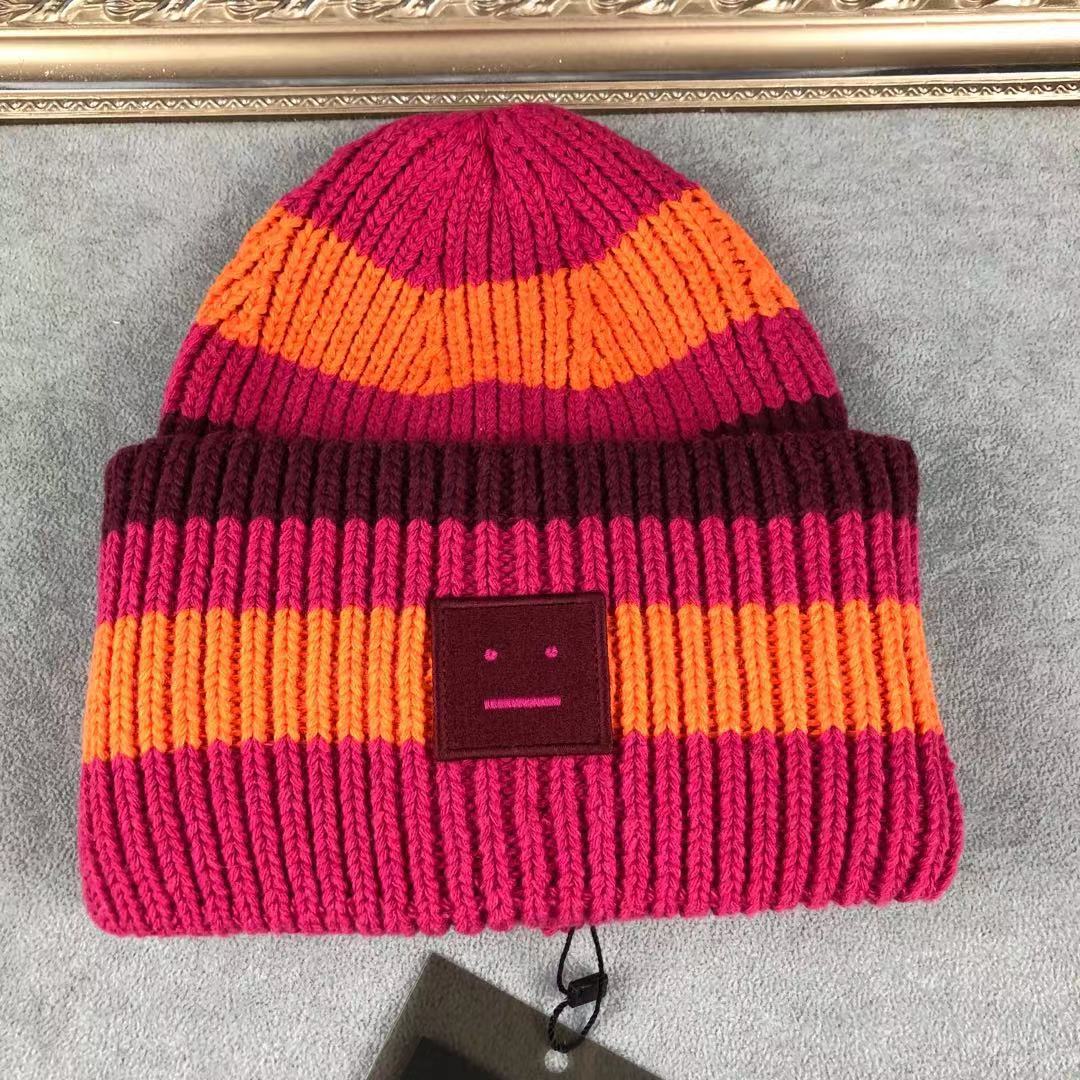 New Knitted hat Set