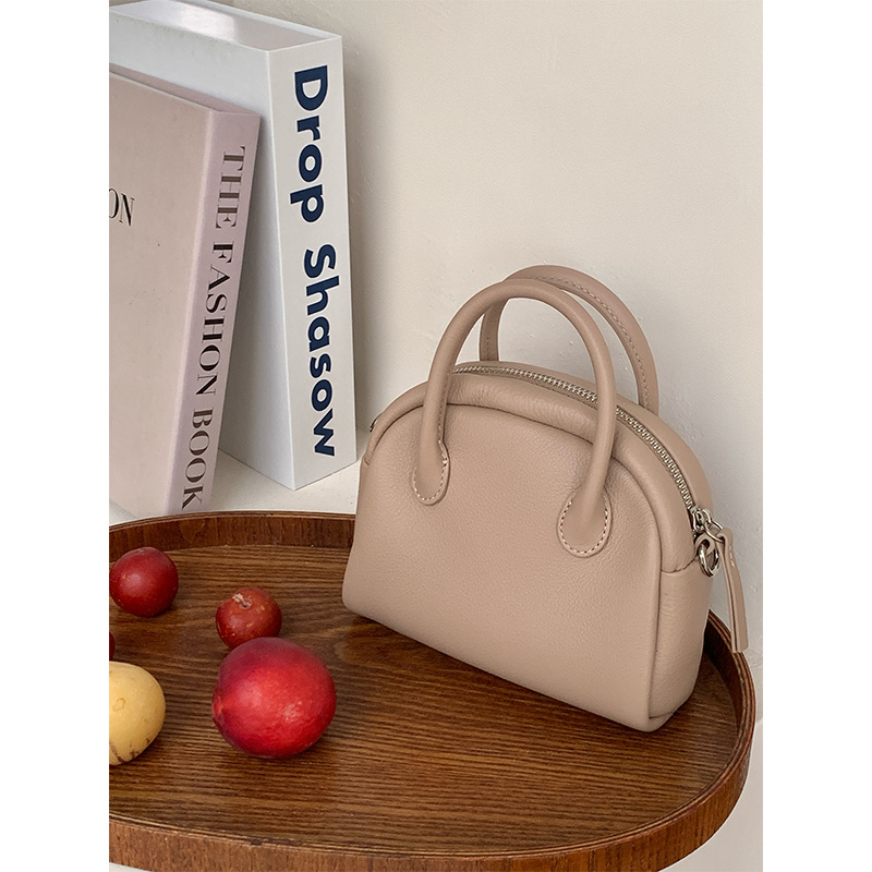 Shell Shoulder Bag, 25*18cm - Image 4