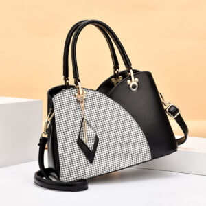 Women Leather Crossbody Chain Shoulder Bag, 21*12cm