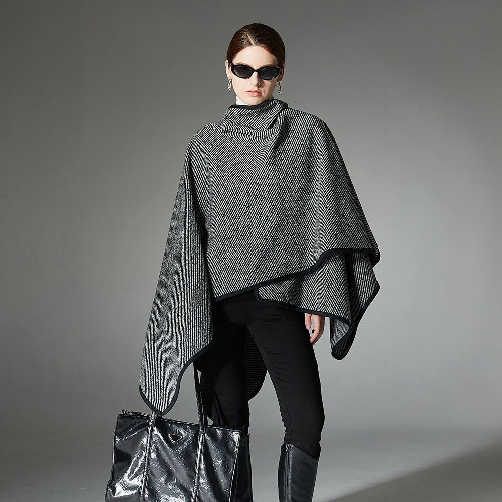 Fashion and Classic Warm Scarf, 33*200cm - Image 3