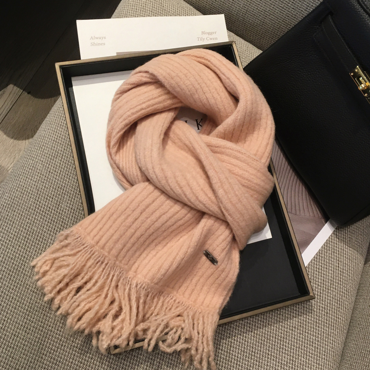 Autumn and winter fashion knitting scarf, 65*180cm - Image 3