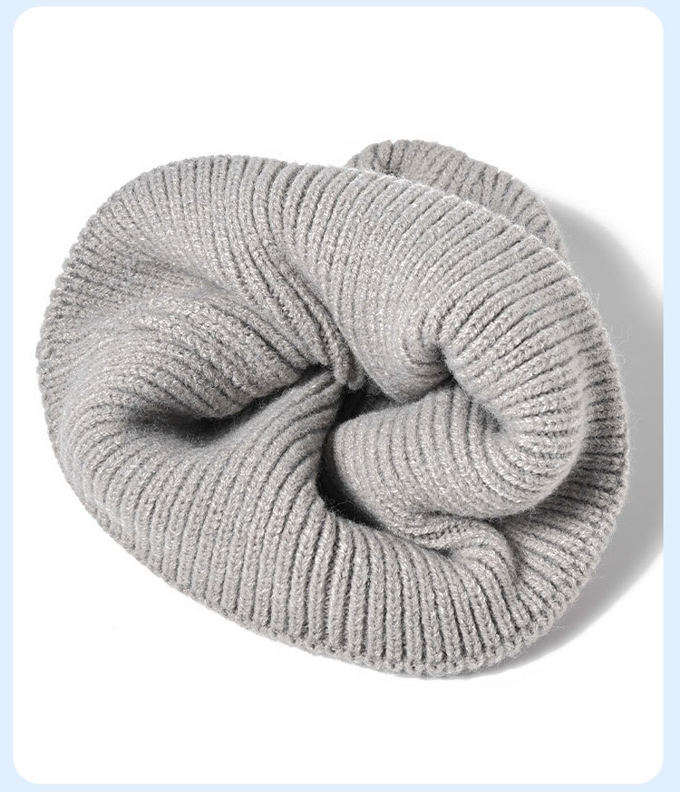 New Knitted Hat - Image 5